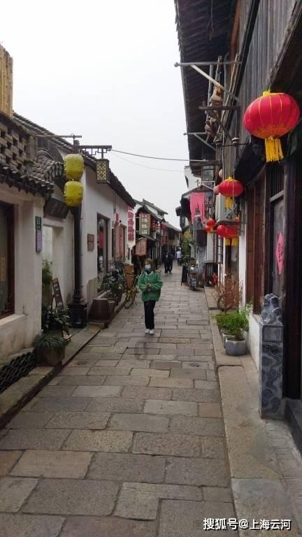 马云为什么在沙漠里种树？看看如今的蚂蚁森林，网友：这才是伟人游戏画面