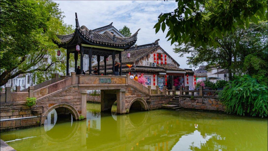 从“冰墩墩”到“龙墩墩” 顶流密码赋能北京品牌建设